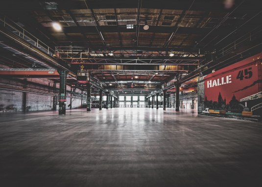Halle 45 Innenansicht © Halle 45 GmbH Halle 45 Innenansicht © Halle 45 GmbH