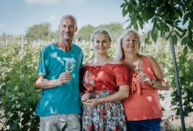 Weingut Nierstheimer_Familie © Weingut Nierstheimer Weingut Nierstheimer_Familie © Weingut Nierstheimer