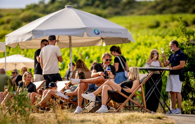 Wein erleben im Wißberg 2025 - Weinfest AUSGEZEICHNET, © Rheinhessenwein/Torsten Silz Wein erleben im Wißberg 2025 - Weinfest AUSGEZEICHNET, © Rheinhessenwein/Torsten Silz