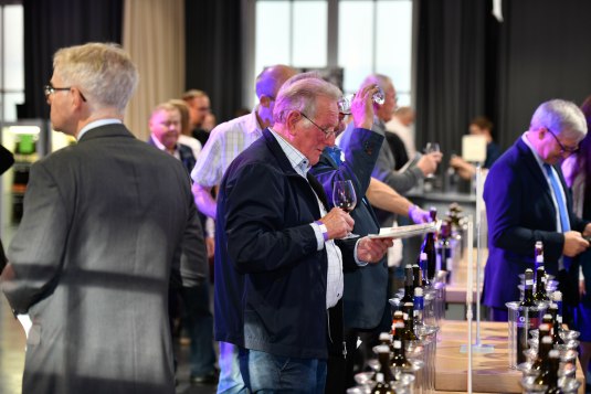 Besucher Weinforum Besucher Weinforum