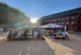 Biergarten Biergarten