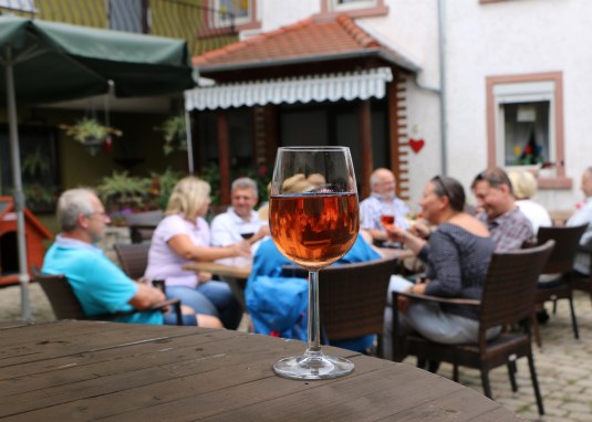 Weingut Hopping © Angelika Friedrich Weingut Hopping © Angelika Friedrich