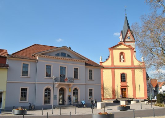 kath Pfarrkirche Nieder-Olm