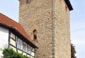 Blick auf den Untertorturm von Westen © VG Monsheim/Fotograf Carsten Costard Blick auf den Untertorturm von Westen © VG Monsheim/Fotograf Carsten Costard