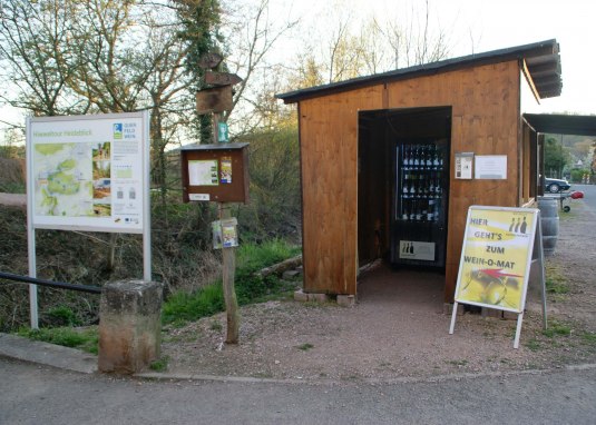Vinomat Weingut Baumgärtner © Weingut Baumgärtner Vinomat Weingut Baumgärtner © Weingut Baumgärtner
