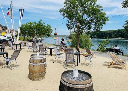 Wein am Rhein Nierstein Wein am Rhein Nierstein