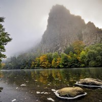 Nahem mit Rheingrafenstein_klein © Gesundheit und Tourismus für Bad Kreuznach Gmbh Nahem mit Rheingrafenstein_klein © Gesundheit und Tourismus für Bad Kreuznach Gmbh