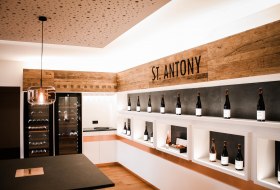 Weingut St. Antony Weingut St. Antony