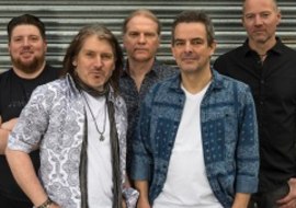 Mad Zeppelin_Pressefoto, © Altes E-Werk Mad Zeppelin_Pressefoto, © Altes E-Werk