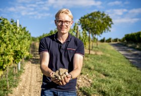 J. Trautwein feine Weine_Winzer © Fotografie Torsten Silz J. Trautwein feine Weine_Winzer © Fotografie Torsten Silz