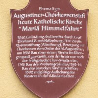 Schild am Eingang der Klosterkirche Schild am Eingang der Klosterkirche