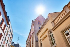 Goldhand Sektkellerei_01 Goldhand Sektkellerei_01