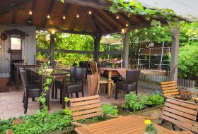 Straußwirtschaft Weingut Gustav Strub 1 Straußwirtschaft Weingut Gustav Strub 1