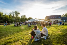 Erdbeerfest in Wasems Kloster Engelthal © Weingut Wasem Erdbeerfest in Wasems Kloster Engelthal © Weingut Wasem
