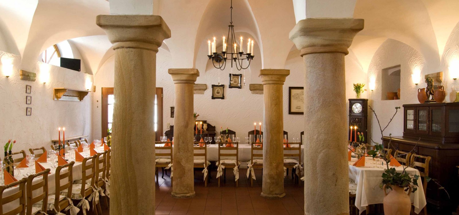 menger_7_probierstube-ROEHLE, © Weingut H. L. Menger menger_7_probierstube-ROEHLE, © Weingut H. L. Menger