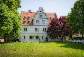 Hahnheimer Schloss Tour &copy; Dr. Erik Schmitz-Riol