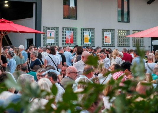 Westhofen im Glas &copy; Catjana Bechtle