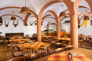 Strau&szlig;wirtschaft Innen