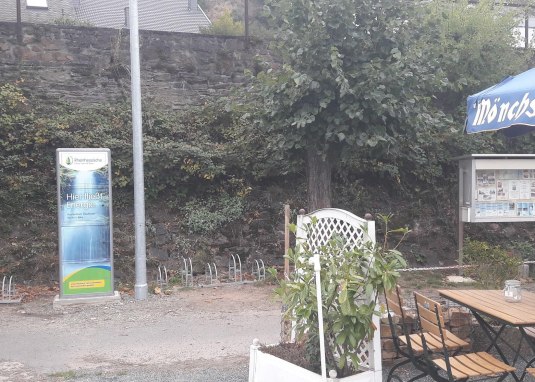 E-Bike Tankstelle Niederheimbach Rheinufer Am Kios &copy; Rheinhessische