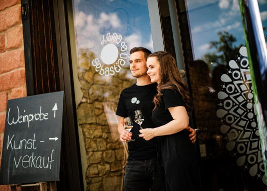 Weingut Baum by Lena & Sebastian &copy; Weingut Baum