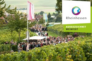 Weinprobe am Weinlehrpfade AUSGEZEICHNET, &copy; Rheinhessenwein e.V./ Martin K&auml;mper