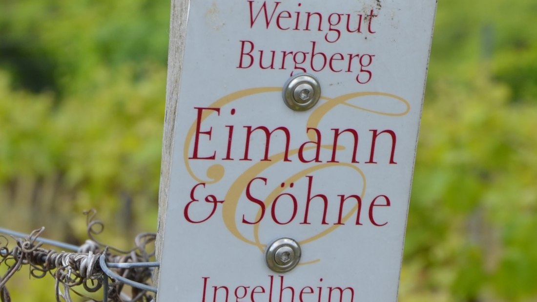 Weingut Burgberg Eimann & S&ouml;hne_Schild, &copy; Weingut Burgberg Eimann & S&ouml;hne
