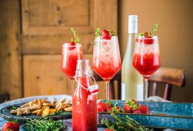 Erdbeer-Thymian-Secco &copy; Foodistas