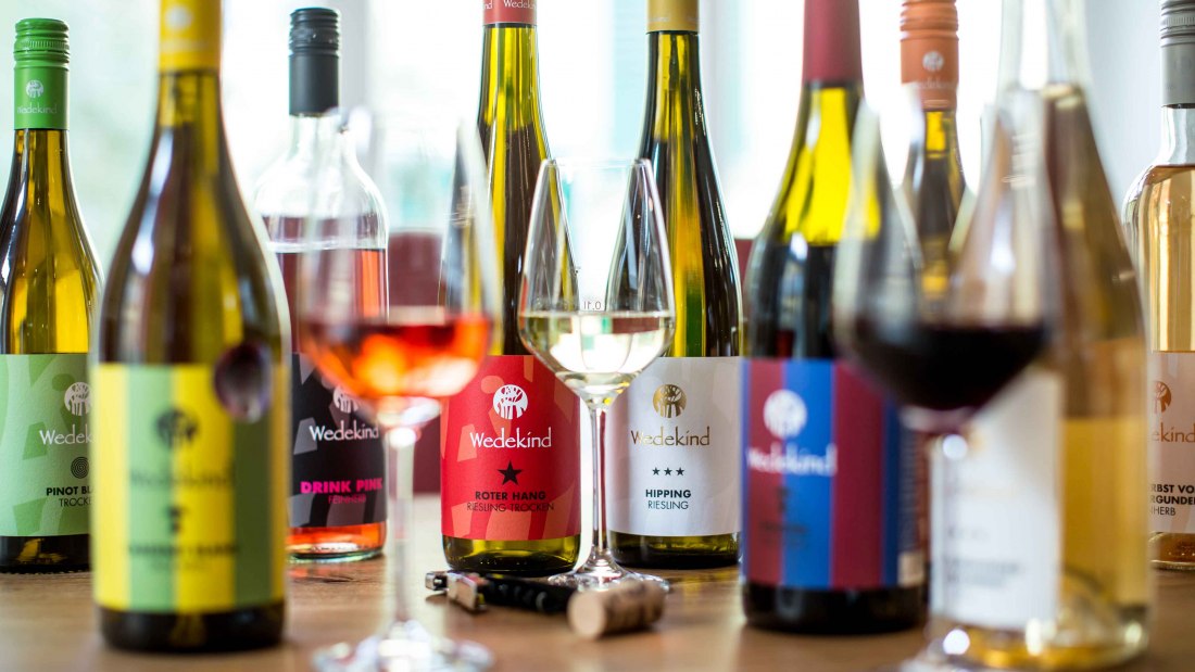 &copy; Bernward Bertram