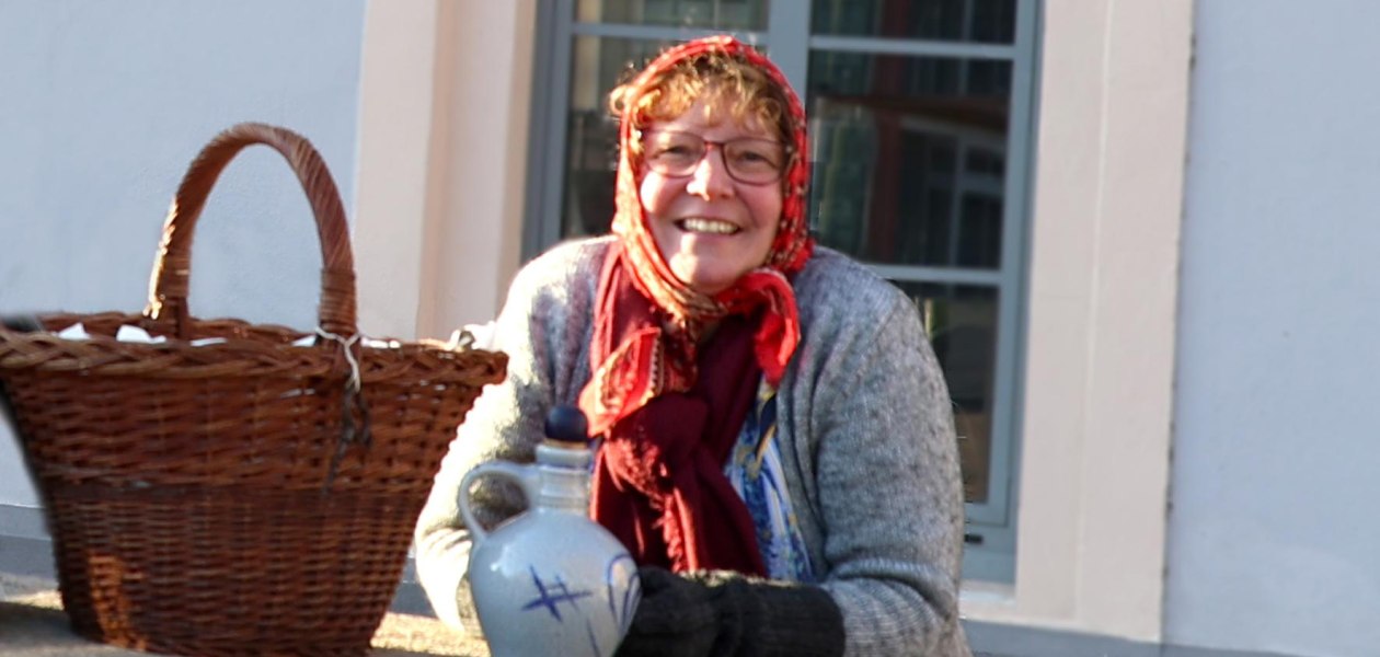 Heitere Kost&uuml;mf&uuml;hrung Angelika Friedrich, &copy; Angelika Friedrich