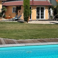Garten  mit Pool