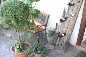 yard-2, &copy; Weingut Heise am Kranzberg