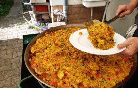 Paella im Weingut am Honigberg &copy; Weingut am Honigberg