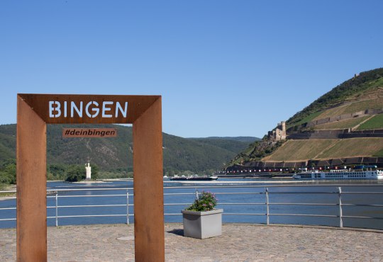 Binger Kulturufer, &copy; CC0 4.0 Katja Zentel
