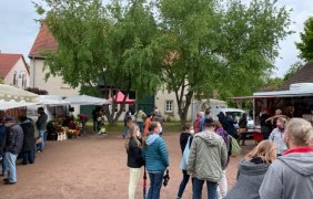 Wochenmarkt Eimsheim 2 &copy; Beatrice Helfenbein