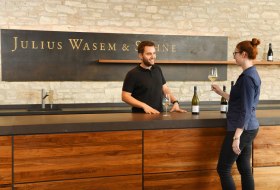 Weingut Wasem Vinothek, Phillip Wasem, Melanie Griesbach