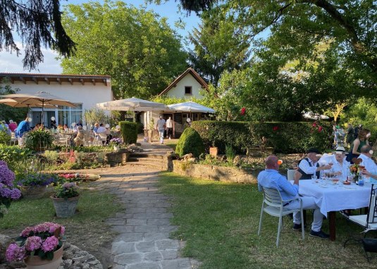 Garten des Weinguts M&uuml;ller-Dr. Becker &copy; Weingut M&uuml;ller-Dr. Becker