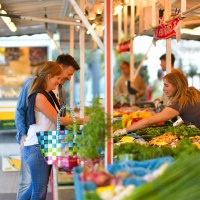 Wochenmarkt Ingelheim © Angelika Stehle/Stadt Ingelheim