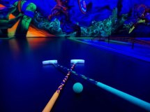 Bringe die Minigolfschl&auml;ger zum Gl&uuml;hen