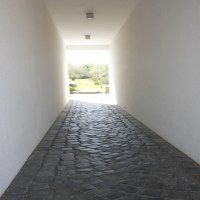 Verbindung vom Hof in den Garten