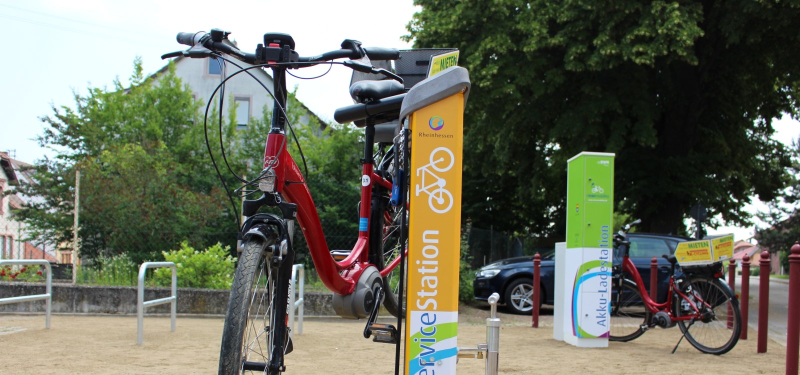Rad-Service-Station
