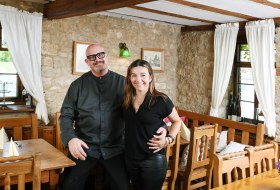 Zornheimer Weinstuben Lucas und Marijana Christgen &copy; Carsten Costard