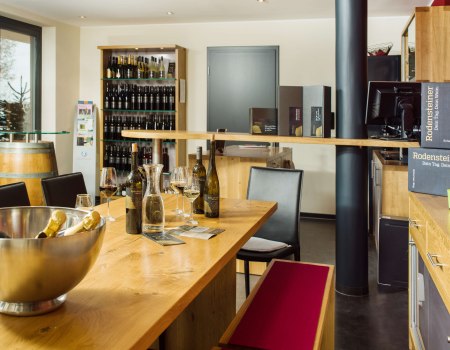 Rodensteiner Wein &amp; Sekt Vinothek, &copy; Carsten Costard