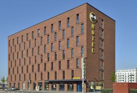B&B Hauptbahnhof Mainz Au&szlig;enansicht