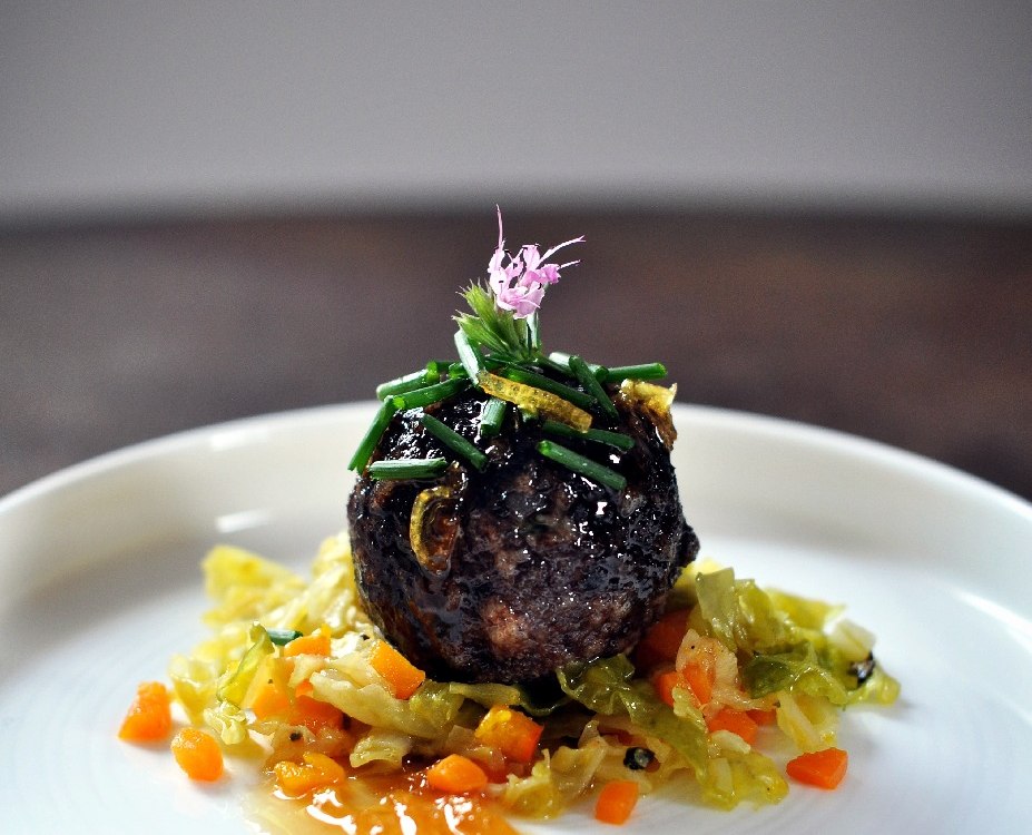 Blutwurst-Birne-Spundek&auml;s-B&auml;llchen, &copy; Moderne Topfologie