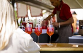 Erdbeerbowle &copy; Weingut Wasem