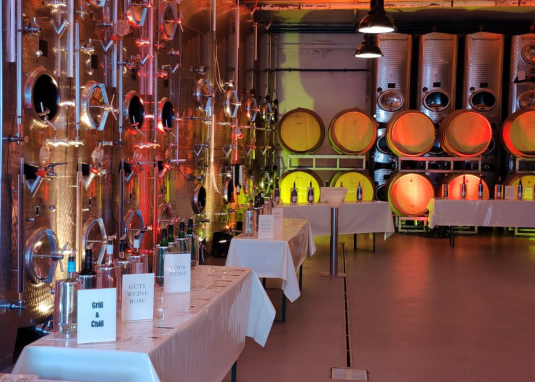 Fasskeller Weingut Georg Gustav Huff © Weingut Georg Gustav Huff