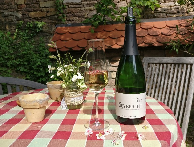 &copy; Weingut Seyberth