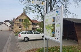 Tafel der Hiwweltour Aulheimer Tal in Bornheim &copy; Bernhard Zech
