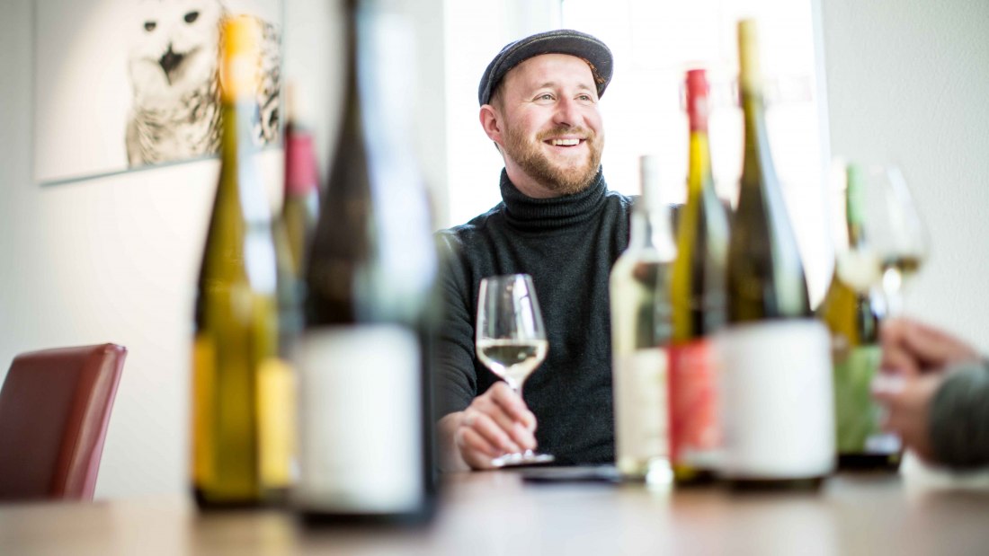 &copy; Bernward Bertram