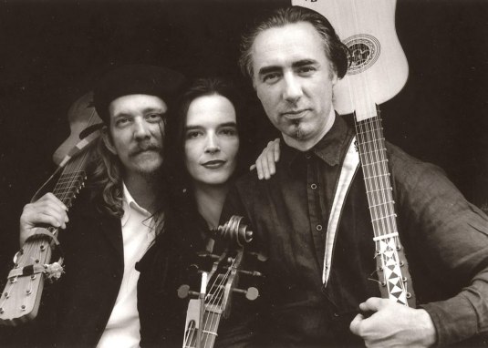 Hille Perl & Los Otros